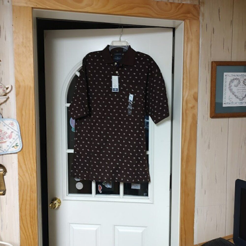 New Dockers Polo Easy Care Golf Shirt Brown Designed Full Swing Fit Men's M